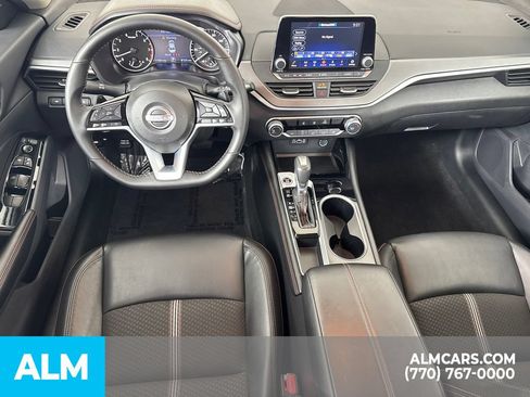 Used 2025 Nissan Altima 2.5 SR FWD image 27