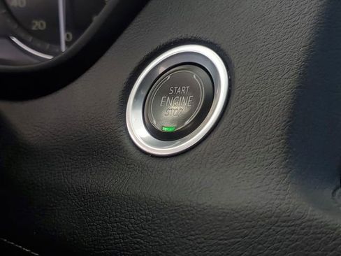 Used 2021 Cadillac XT4 Premium Luxury w/ Cold Weather Package image 20