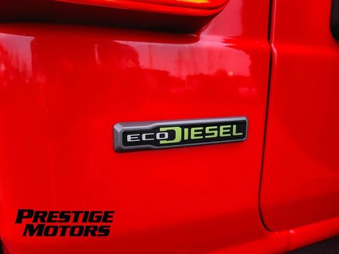 Used 2022 Jeep Wrangler Unlimited Rubicon w/ Steel Bumper Group AWD/4WD image 13