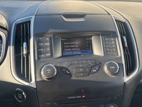 Certified 2017 Ford Edge SEL w/ Class II Trailer Tow Package image 38