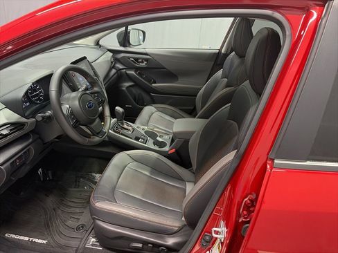 Certified 2025 Subaru Crosstrek 2.5i Limited w/ Popular Package #3A AWD/4WD image 14