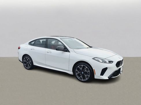 Used 2026 BMW 228i xDrive w/ Technology Package AWD/4WD image 2