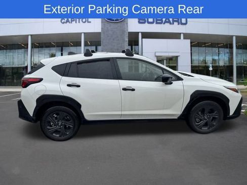 Certified 2024 Subaru Crosstrek 2.0i image 2