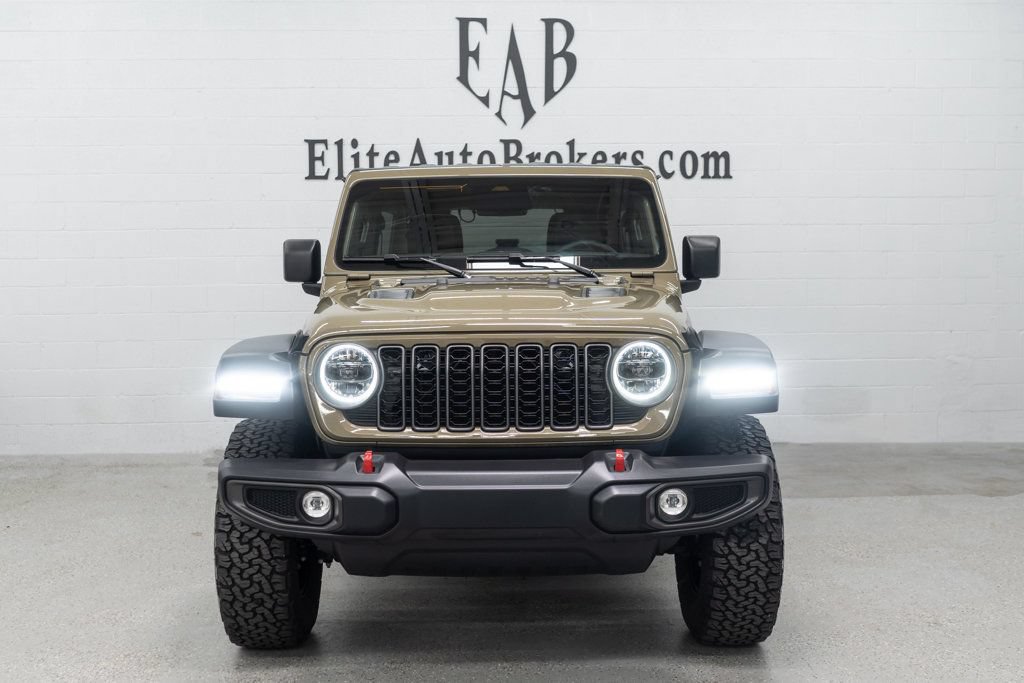 Used 2026 Jeep Wrangler Unlimited Rubicon AWD/4WD image 7