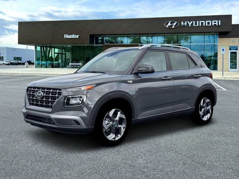 New 2026 Hyundai Venue SEL FWD image 2