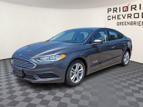 Used 2018 Ford Fusion S FWD image 4