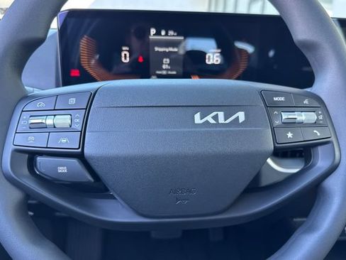 New 2026 Kia K4 FWD image 26