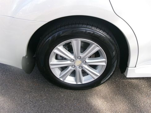 Used 2011 Subaru Legacy 2.5i Premium image 45