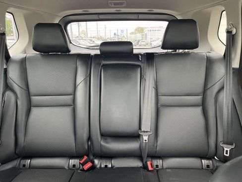 Used 2023 Nissan Rogue SV w/ SV Premium B Package AWD/4WD image 19