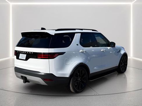 New 2026 Land Rover Discovery S AWD/4WD image 5