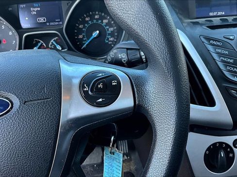 Used 2014 Ford Focus SE FWD image 11
