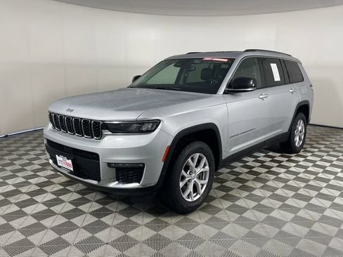 Used 2022 Jeep Grand Cherokee L Limited AWD/4WD image 1