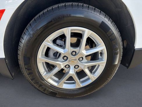 Used 2024 Chevrolet Equinox LT image 9
