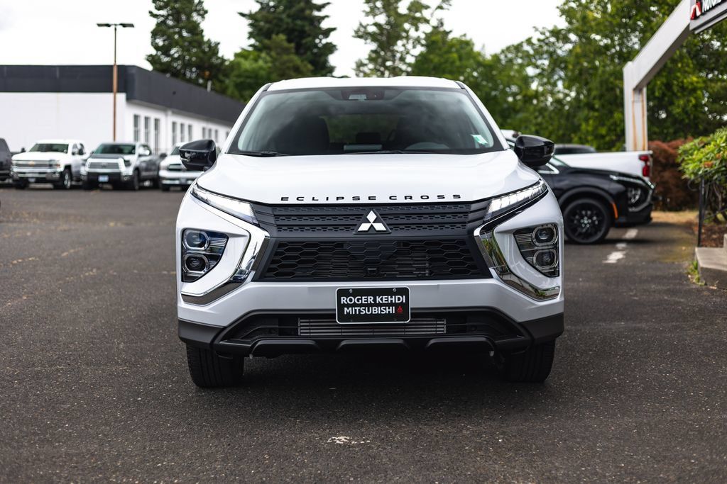 New 2026 Mitsubishi Eclipse Cross LE AWD/4WD image 5