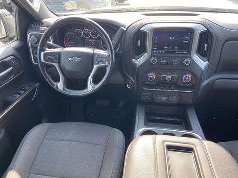 Used 2021 Chevrolet Silverado 1500 RST AWD/4WD image 13