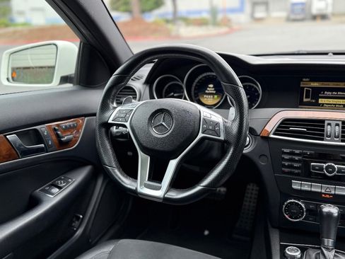 Used 2012 Mercedes-Benz C 63 AMG Coupe image 23