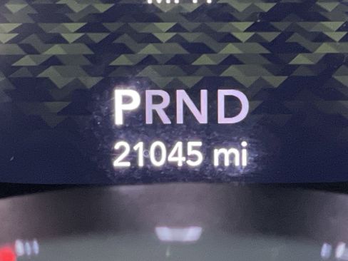 Used 2022 Jeep Wrangler Unlimited Rubicon image 22