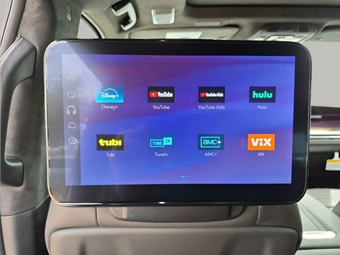 New 2026 Cadillac Escalade ESV Platinum Sport w/ LPO, ONYX Package AWD/4WD image 25