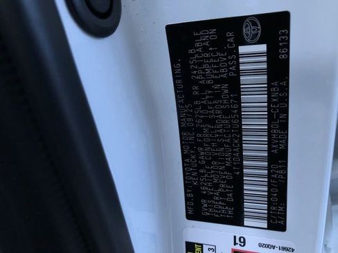 Certified 2026 Toyota Camry LE FWD image 32