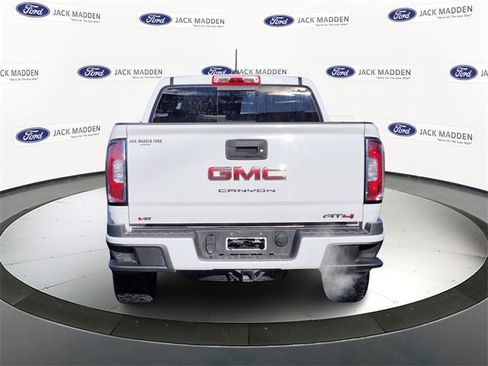 Used 2021 GMC Canyon AT4 w/ Trailering Package image 4