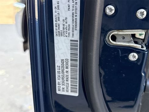 Used 2024 RAM 2500 Big Horn w/ Bed Utility Group image 26