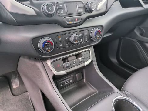 Certified 2023 GMC Terrain SLT AWD/4WD image 25