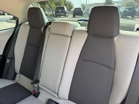 Used 2026 Toyota Corolla LE FWD image 27