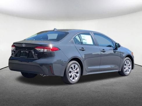New 2026 Toyota Corolla LE FWD image 5