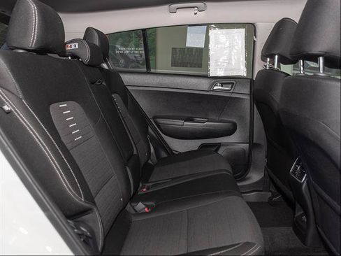 Used 2017 Kia Sportage LX w/ LX Popular Package AWD/4WD image 20