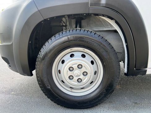 Used 2019 RAM ProMaster 1500 w/ Interior Convenience Group image 10