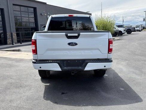 Used 2018 Ford F150 XLT w/ Equipment Group 302A Luxury AWD/4WD image 4