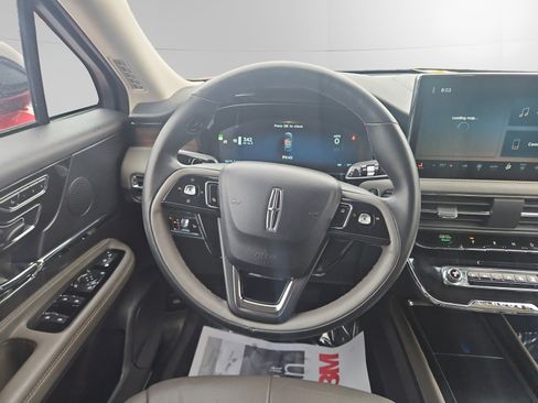 Certified 2024 Lincoln Corsair Reserve w/ Jet Appearance Package image 12