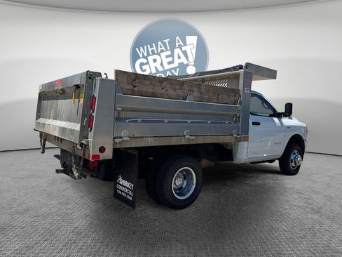 Used 2019 RAM 3500 Tradesman AWD/4WD image 3