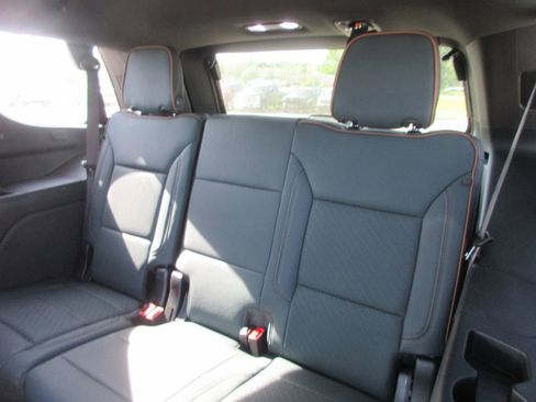 New 2026 GMC Yukon AT4 image 13