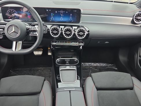 Used 2026 Mercedes-Benz CLA 250 image 13