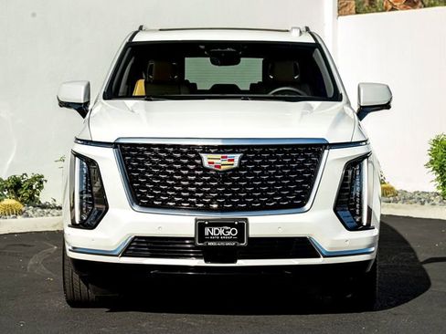 Used 2025 Cadillac Escalade Premium Luxury w/ Touring Package AWD/4WD image 3