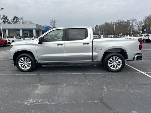 Certified 2022 Chevrolet Silverado 1500 Custom image 5