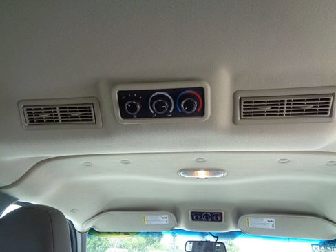 Used 2014 Chevrolet Express 1500 LT w/ LT Preferred Equipment Group image 26