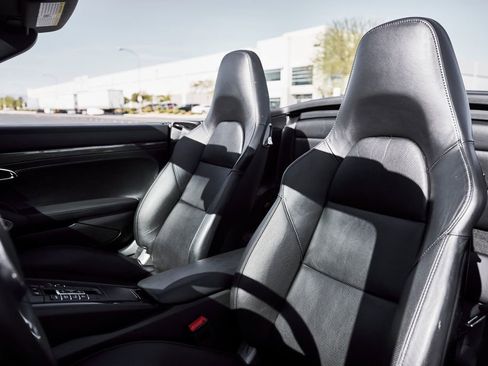 Used 2014 Porsche 911 Turbo S AWD/4WD image 42