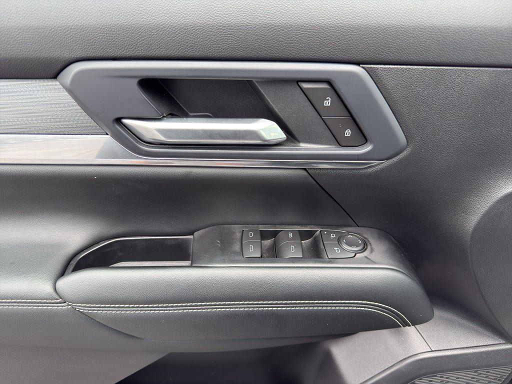 Used 2026 GMC Terrain Elevation FWD image 10