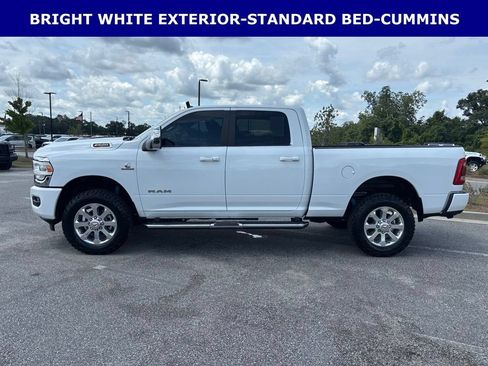 Used 2023 RAM 2500 Laramie AWD/4WD image 11