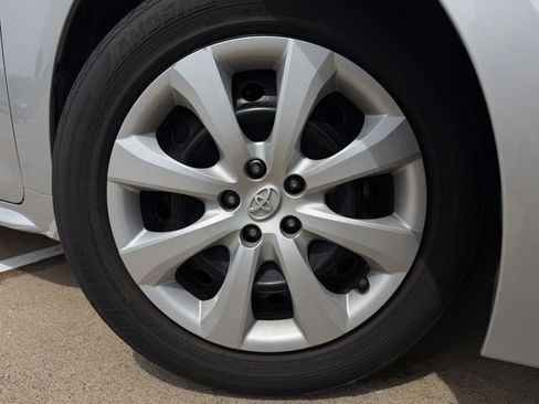 Used 2024 Toyota Corolla LE image 10