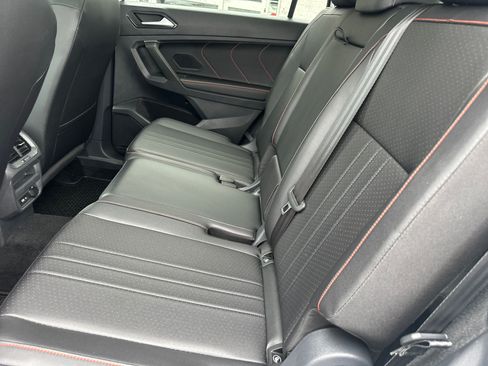 Used 2024 Volkswagen Tiguan Wolfsburg Edition FWD image 12