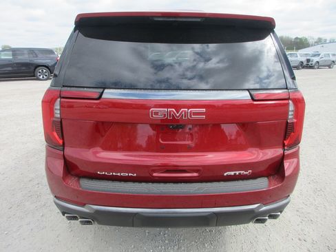 New 2026 GMC Yukon AT4 image 5