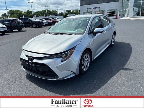 Used 2024 Toyota Corolla LE FWD image 17