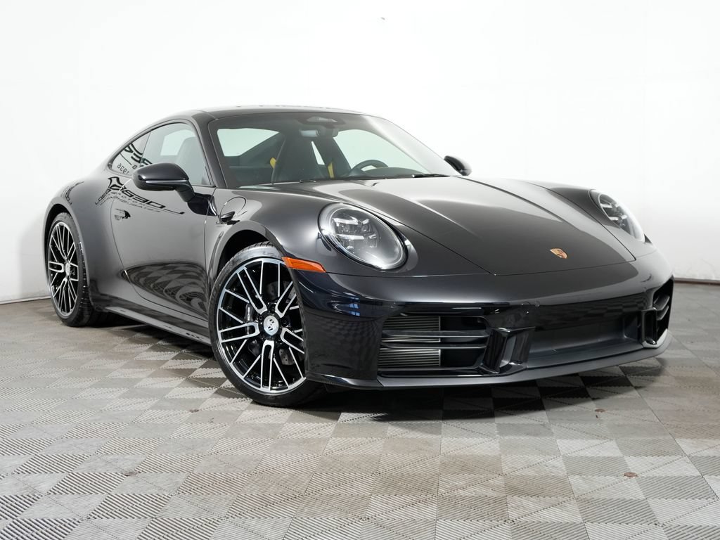 Used 2026 Porsche 911 Carrera RWD image 9