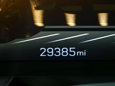 Certified 2024 Cadillac Lyriq Tech RWD image 8
