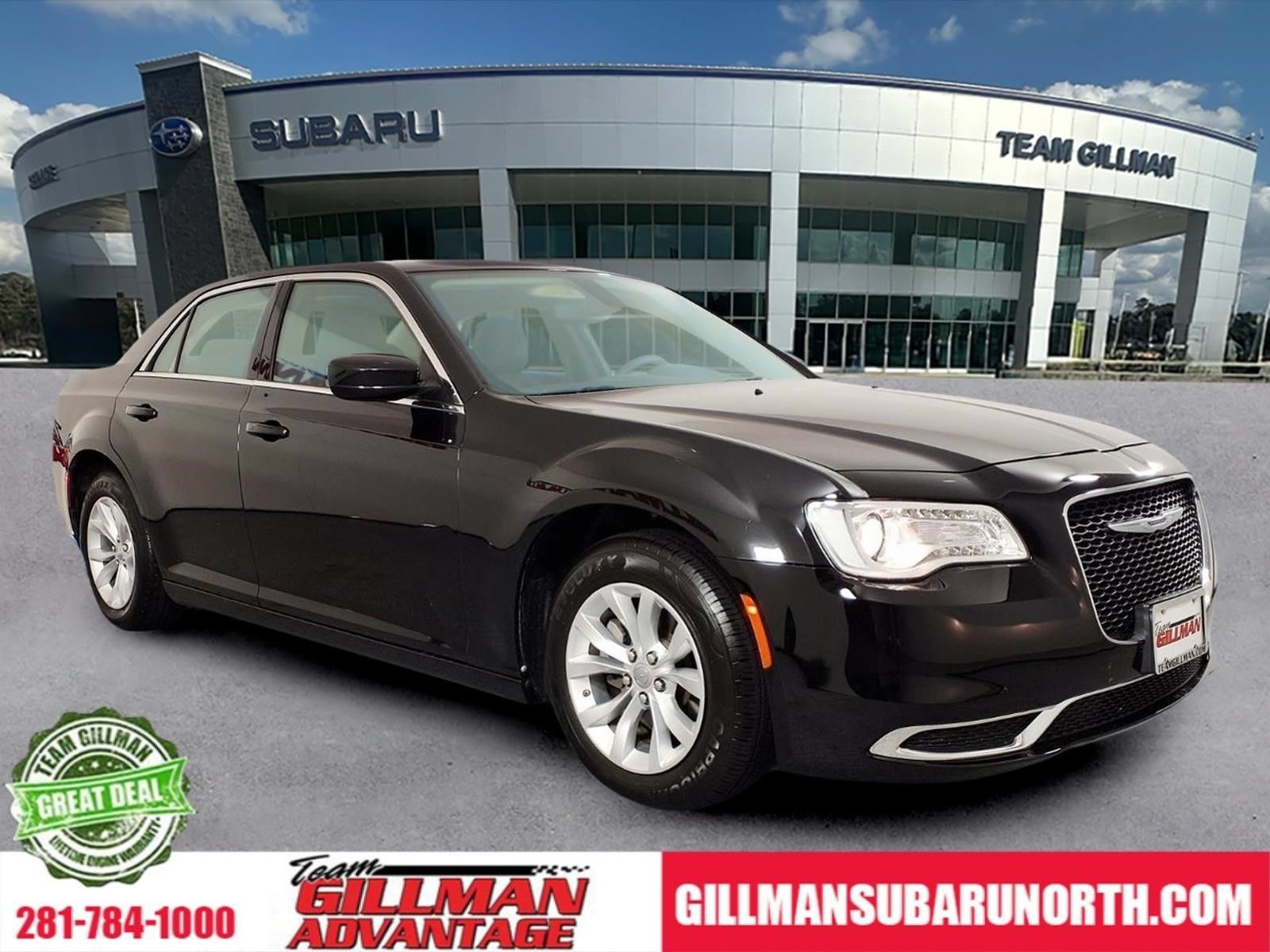 Used 2023 Chrysler 300 Touring RWD image 1