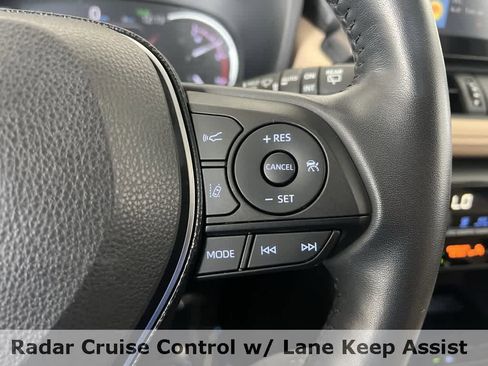 Used 2020 Toyota RAV4 Limited image 39