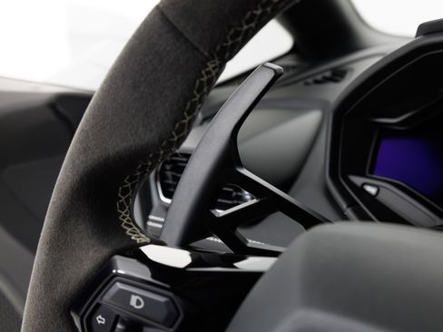 Used 2020 Lamborghini Huracan EVO AWD/4WD image 21